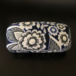 Vera Bradley Hard Sunglass Case